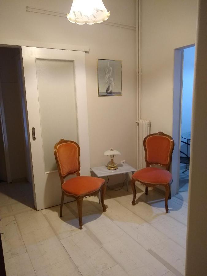 Acropolis Within 10 Minutes Walk! Classical Apartment And A Hostess At Your Side! Ateny Zewnętrze zdjęcie